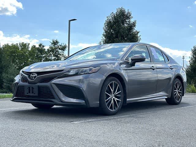 Used 2021 Toyota Camry SE FWD image 17