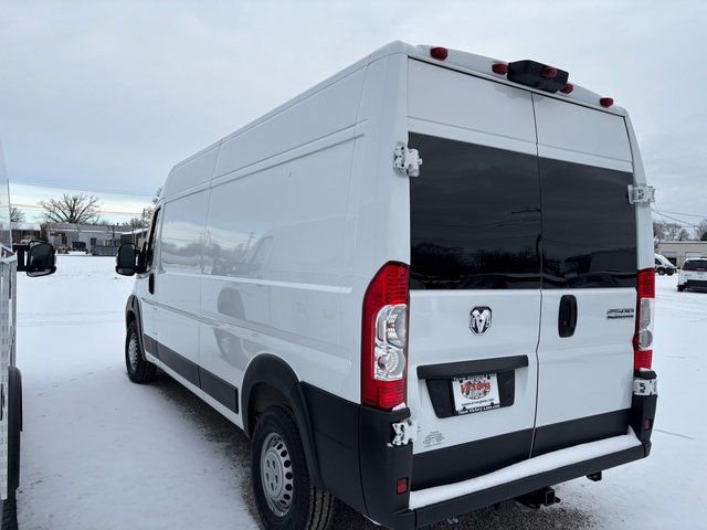 Used 2025 RAM ProMaster 2500 w/ Convenience Group image 3