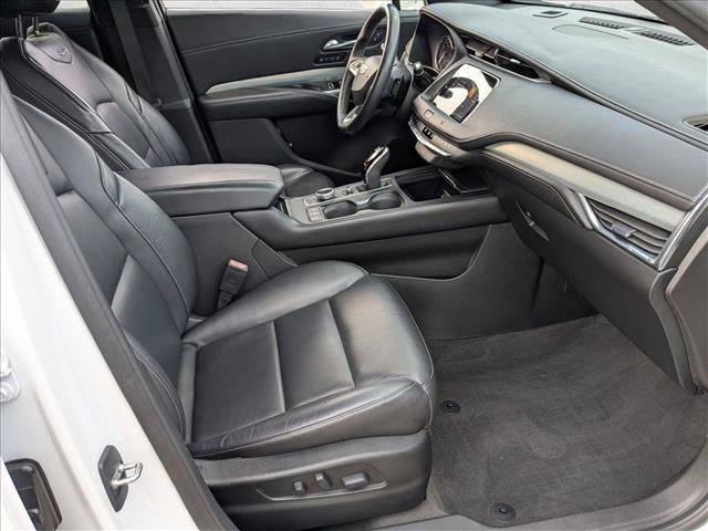 Used 2021 Cadillac XT4 Premium Luxury w/ Driver Awareness Package FWD image 21