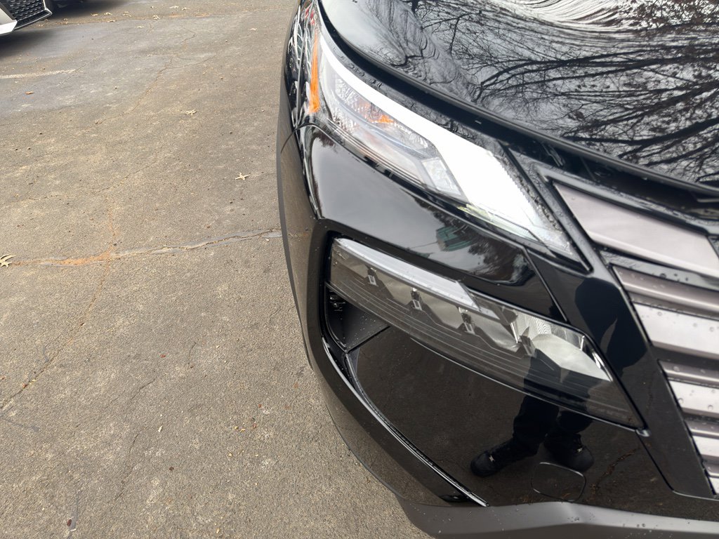 New 2026 Nissan Rogue SV w/ Cold Weather Package image 10