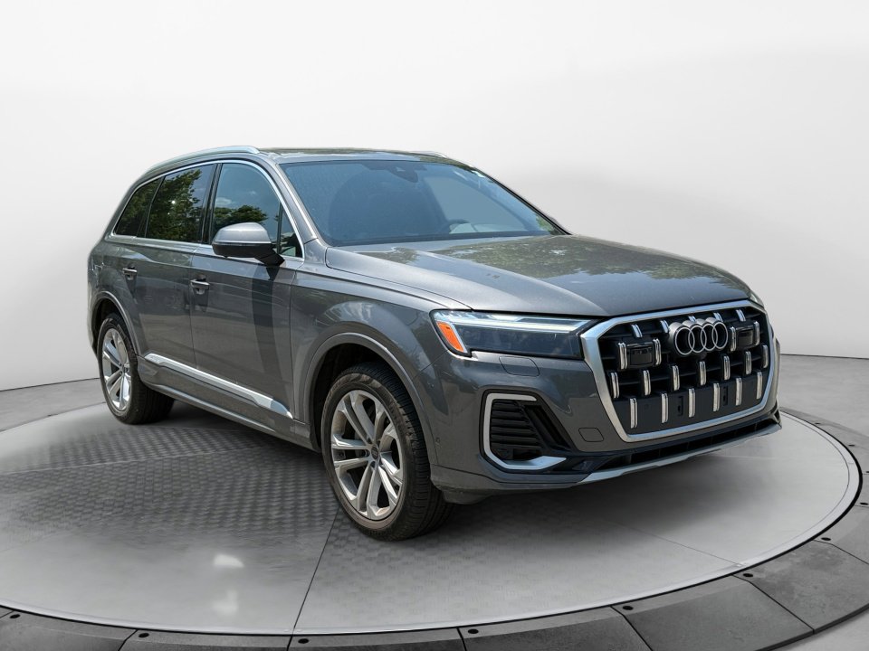 Certified 2025 Audi Q7 2.0T Premium Plus w/ Premium Plus Package