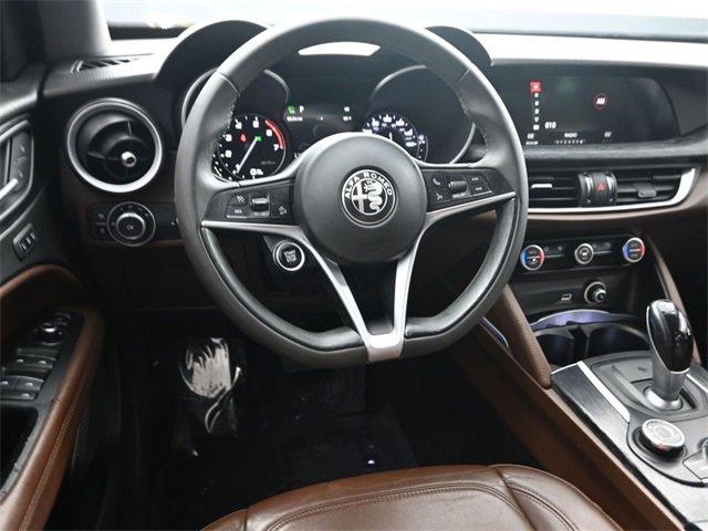 Used 2019 Alfa Romeo Stelvio Sprint w/ Nero Edizione image 20