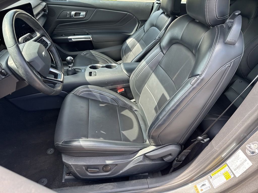 Used 2025 Ford Mustang GT Premium RWD image 10