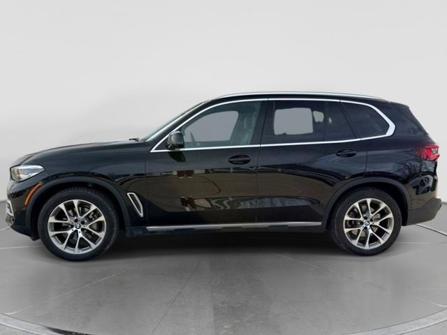 Used 2021 BMW X5 xDrive40i w/ Premium Package AWD/4WD image 4