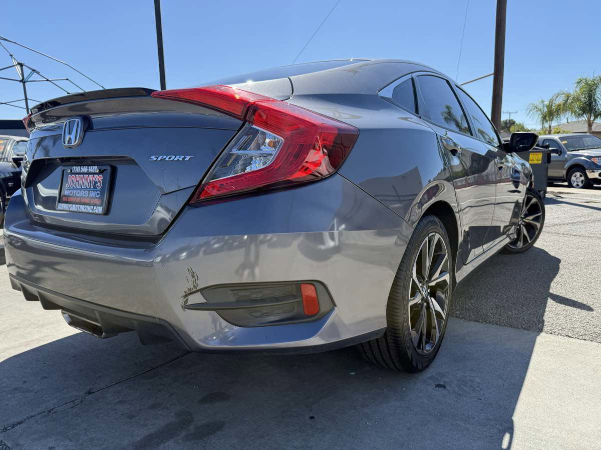 Used 2021 Honda Civic Sport image 10