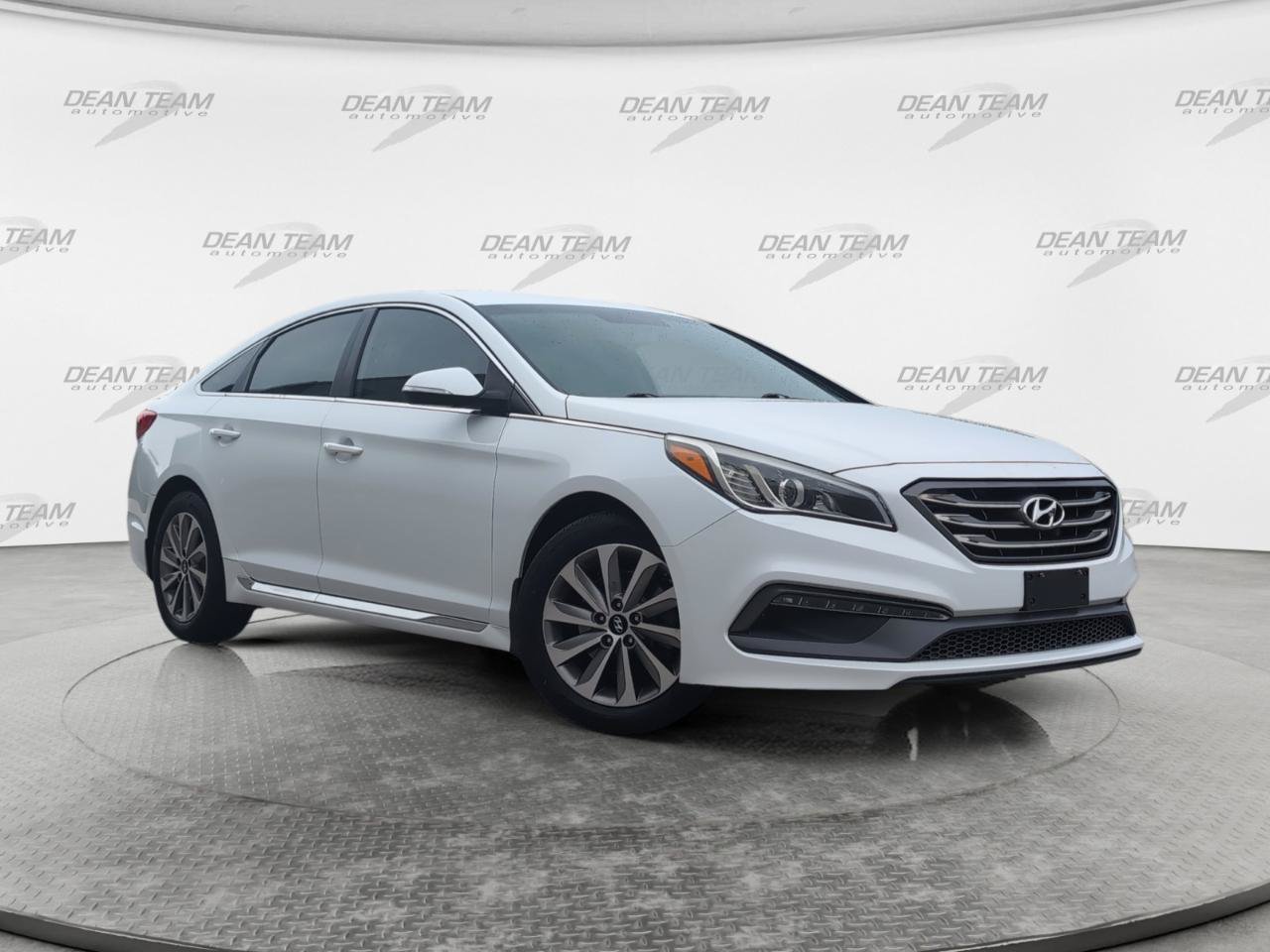 Used 2016 Hyundai Sonata Sport w/ Cargo Package FWD video 2