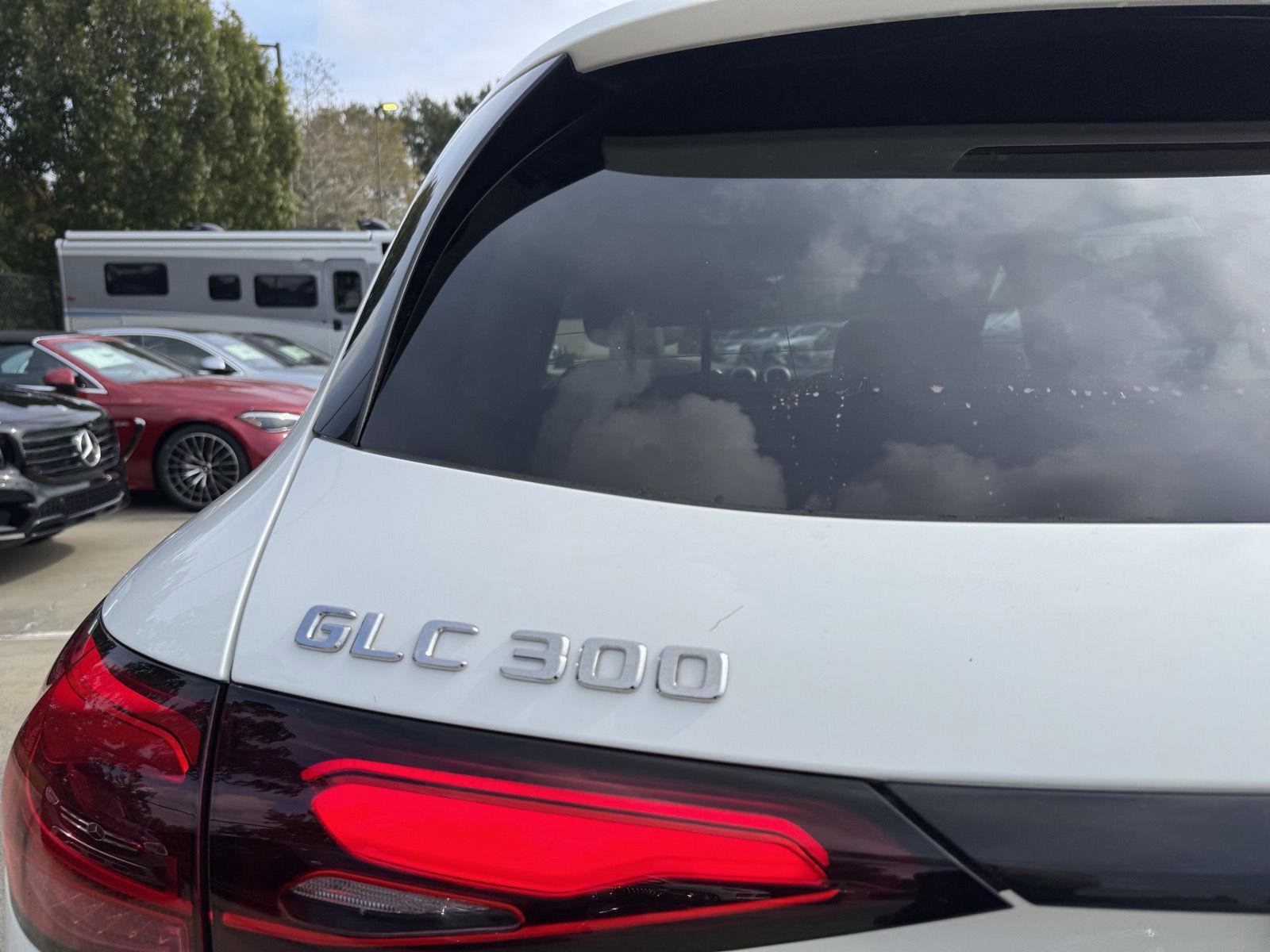 Certified 2025 Mercedes-Benz GLC 300 image 22