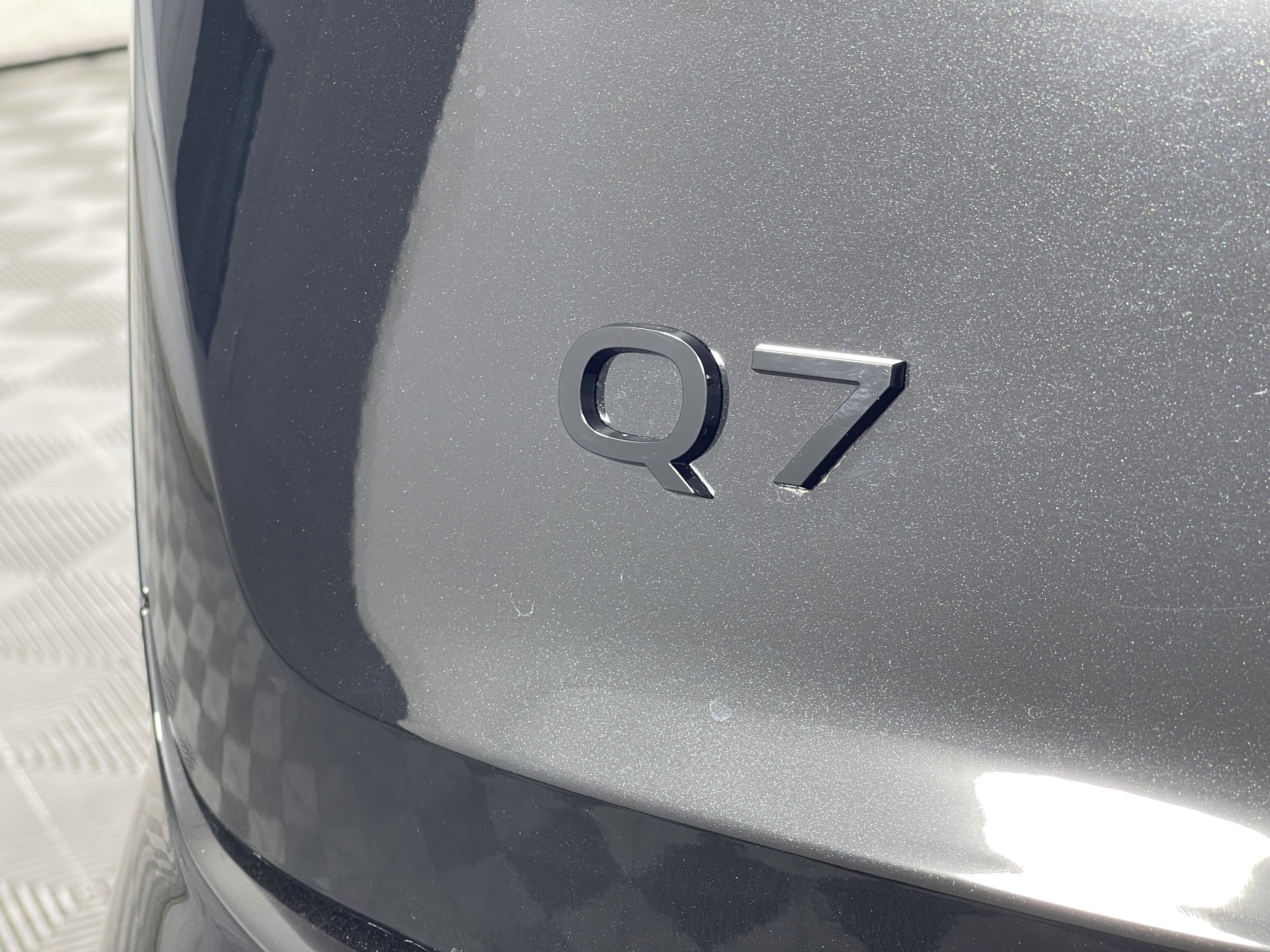 New 2025 Audi Q7 3.0T Prestige image 14