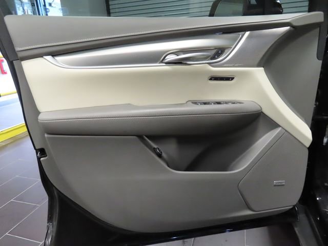 Certified 2023 Cadillac XT5 Premium Luxury image 10