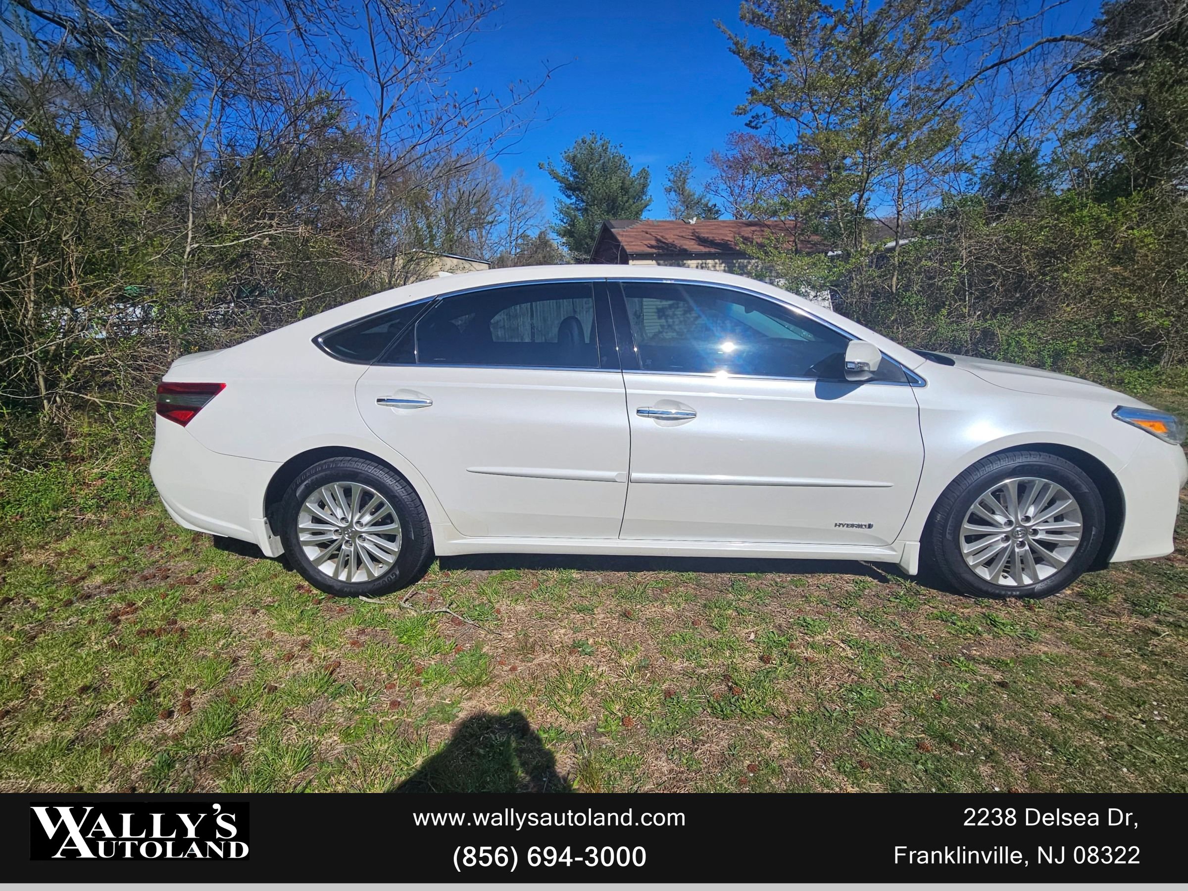Used 2015 Toyota Avalon Limited FWD image 10