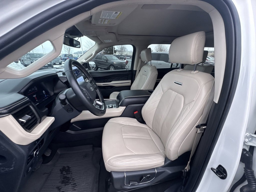 Certified 2024 Ford Expedition Max Platinum image 15