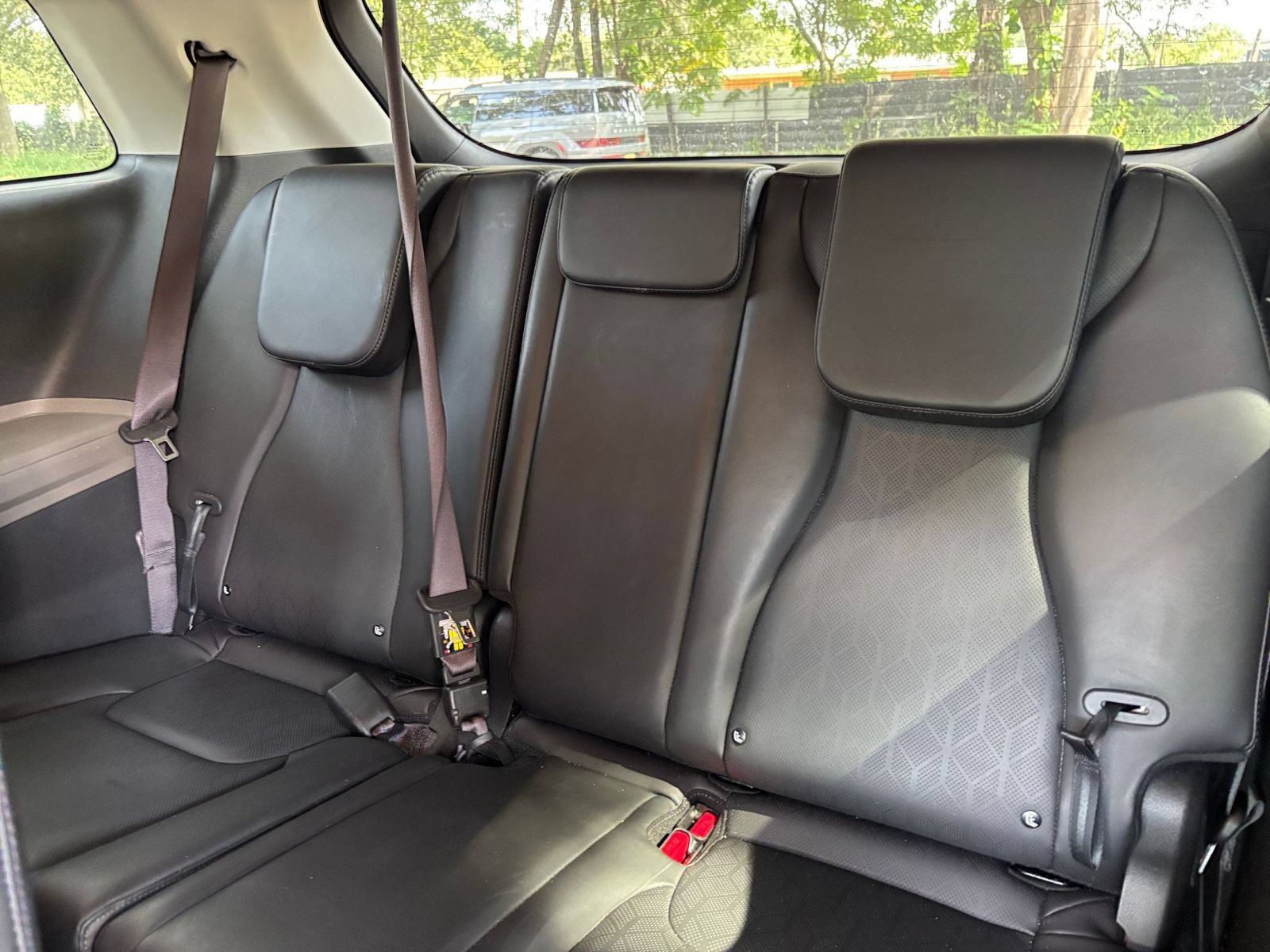 Used 2026 Kia Carnival FWD image 31