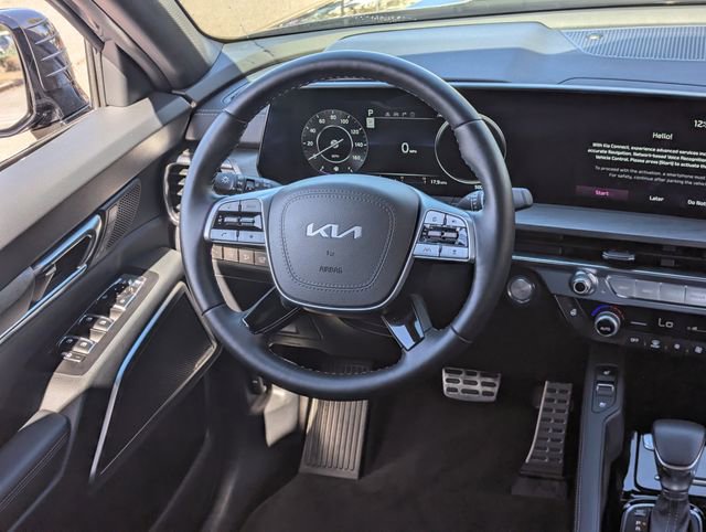 Used 2025 Kia Telluride SX X-Line AWD/4WD image 13