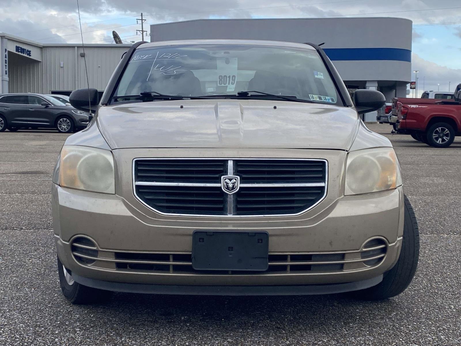 Used 2010 Dodge Caliber SXT image 2