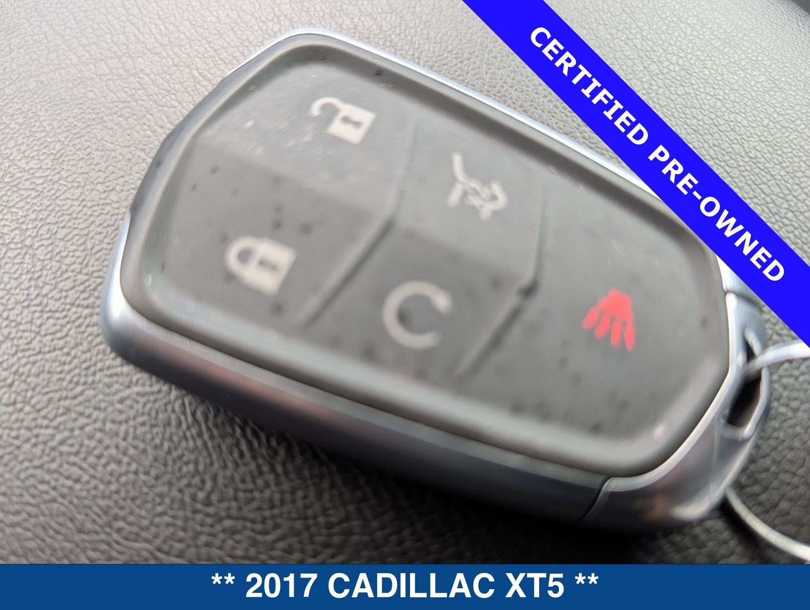 Used 2017 Cadillac XT5 Luxury w/ Driver Awareness Package FWD image 34