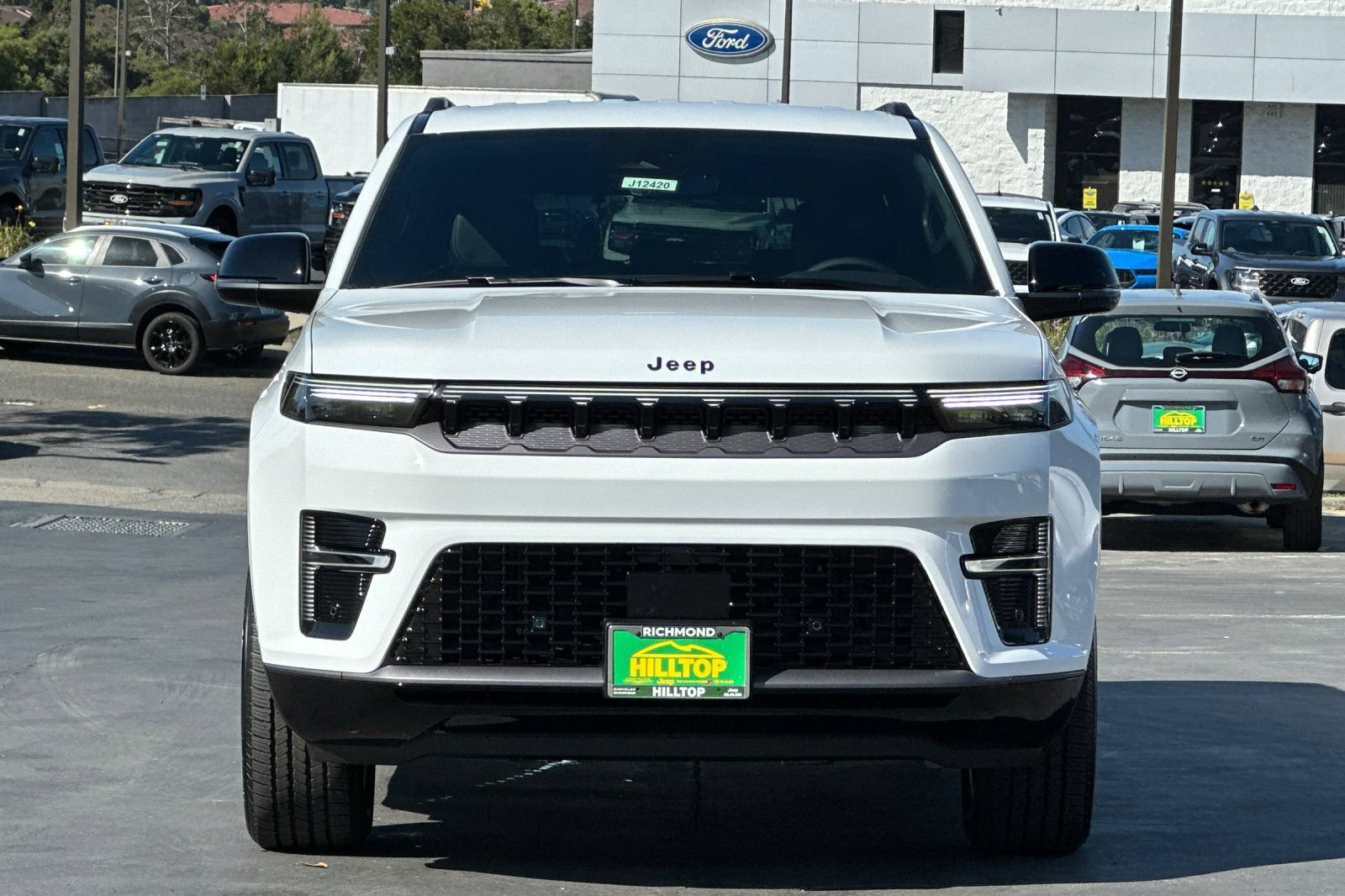 New 2026 Jeep Grand Wagoneer Limited AWD/4WD image 9