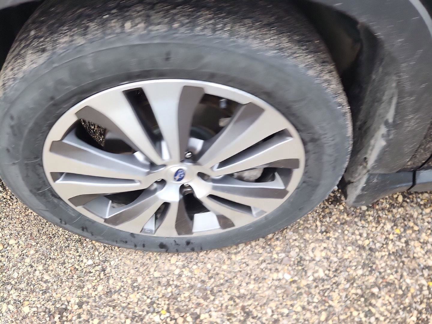 Used 2021 Subaru Ascent Limited w/ Technology Package image 7