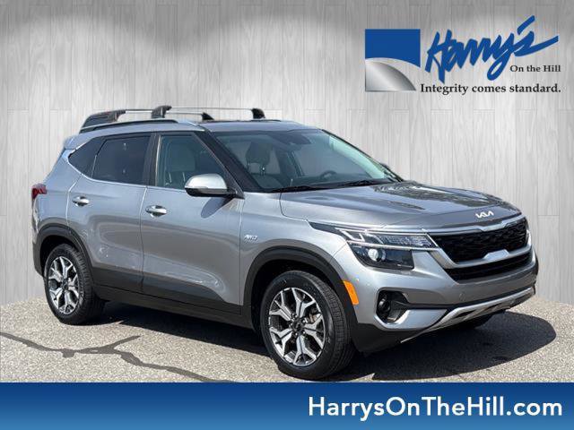 Used 2022 Kia Seltos EX image 1