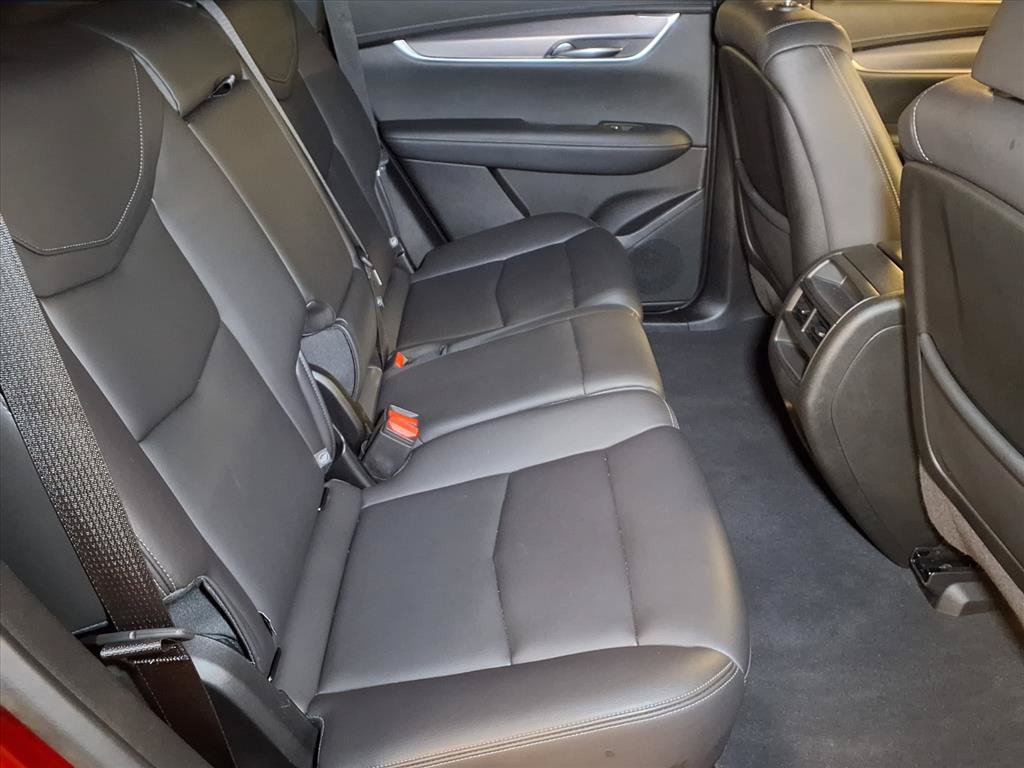 Certified 2024 Cadillac XT5 Luxury FWD image 22