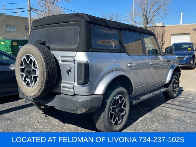 Used 2023 Ford Bronco Outer Banks image 3
