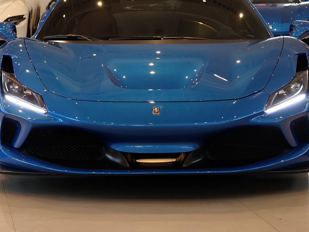 Certified 2020 Ferrari F8 Tributo RWD image 25