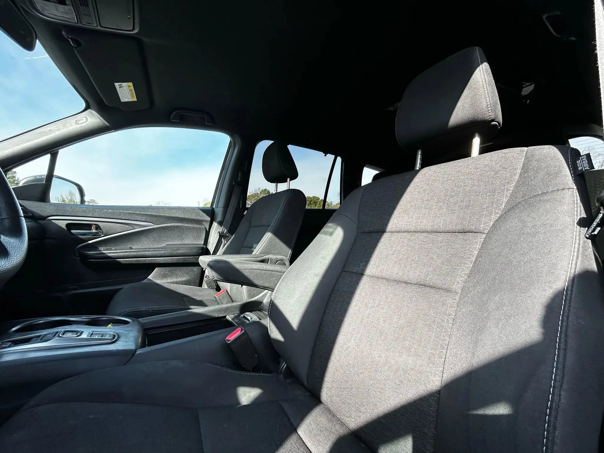 Used 2021 Honda Passport Sport image 25