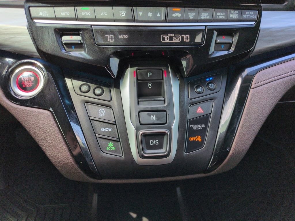 Used 2025 Honda Odyssey Elite image 18