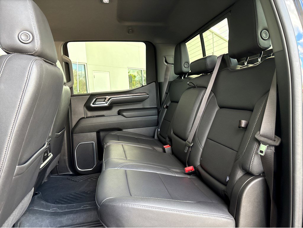 Used 2024 Chevrolet Silverado 1500 LTZ image 25