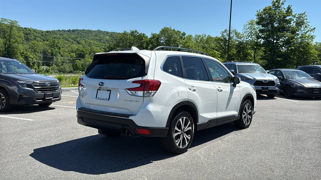 Certified 2023 Subaru Forester Limited AWD/4WD image 6