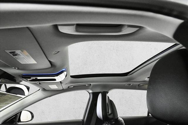 New 2026 Mercedes-Benz E 450 4MATIC All-Terrain Wagon image 17