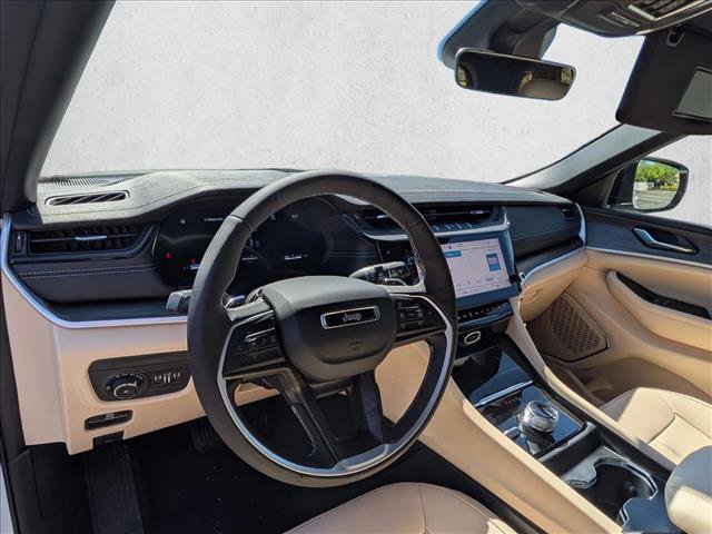 New 2026 Jeep Grand Cherokee Limited image 3