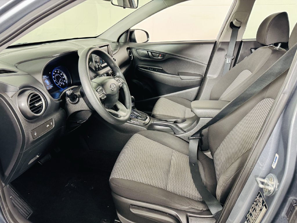 Used 2019 Hyundai Kona SE FWD image 6