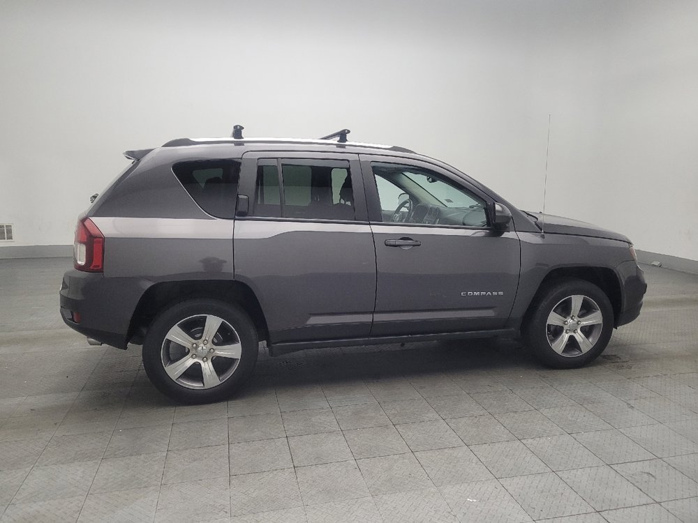 Used 2017 Jeep Compass High Altitude FWD image 10