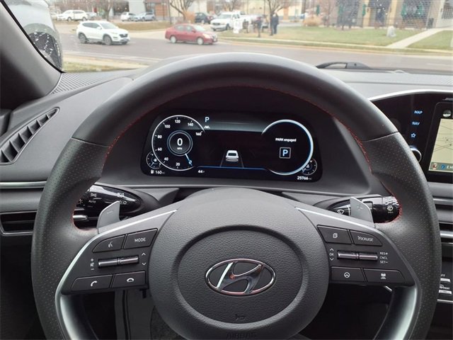 Used 2021 Hyundai Sonata SEL Plus w/ Tech Package image 9