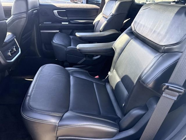 Used 2025 Ford Expedition Platinum w/ Stealth Performance Package image 19