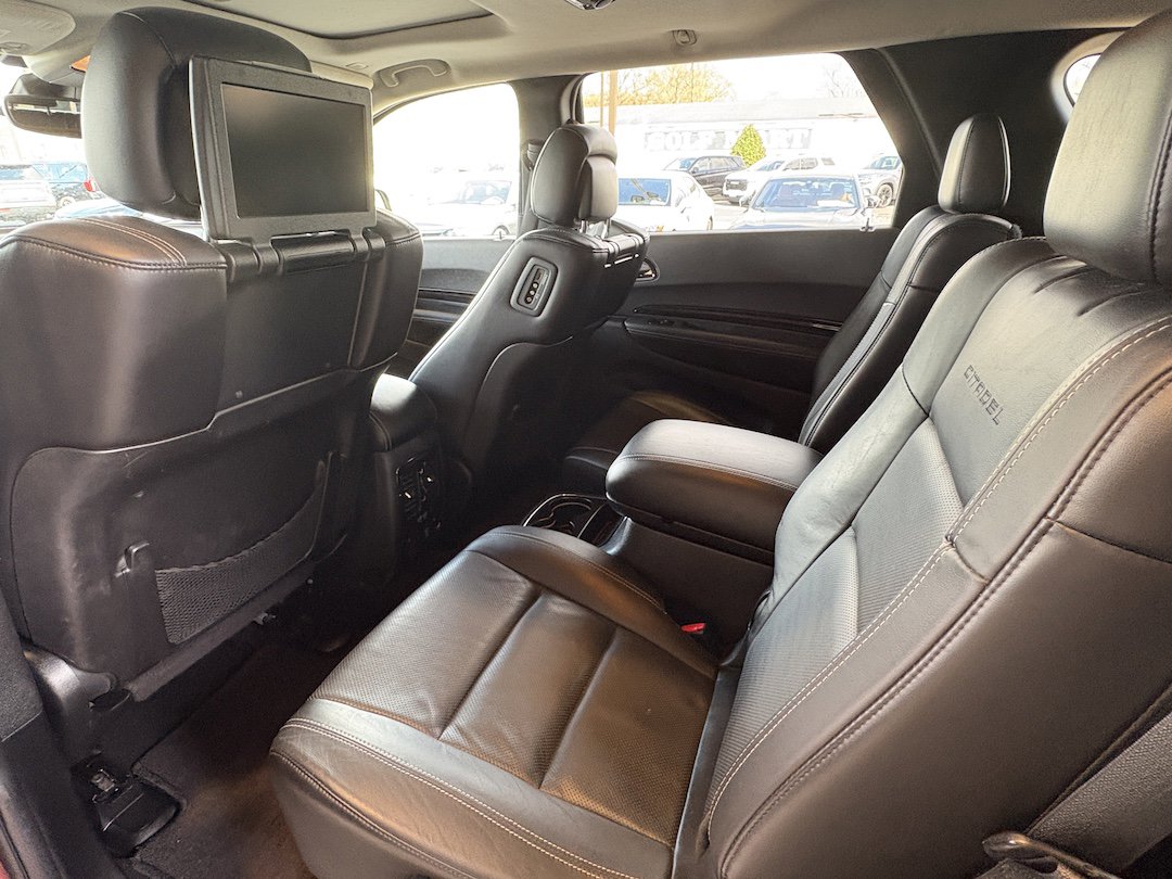 Used 2017 Dodge Durango Citadel w/ Premium Entertainment Group image 24