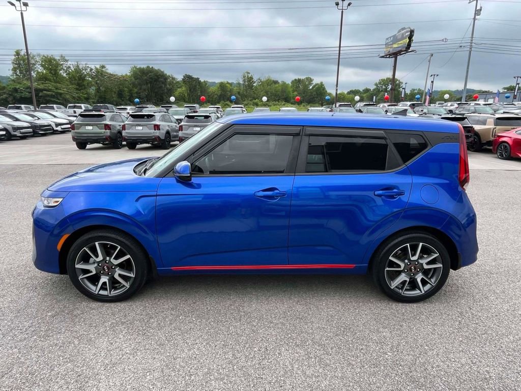 Used 2020 Kia Soul GT-Line FWD image 28