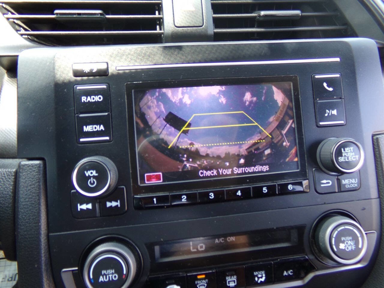 Used 2020 Honda Civic LX image 27