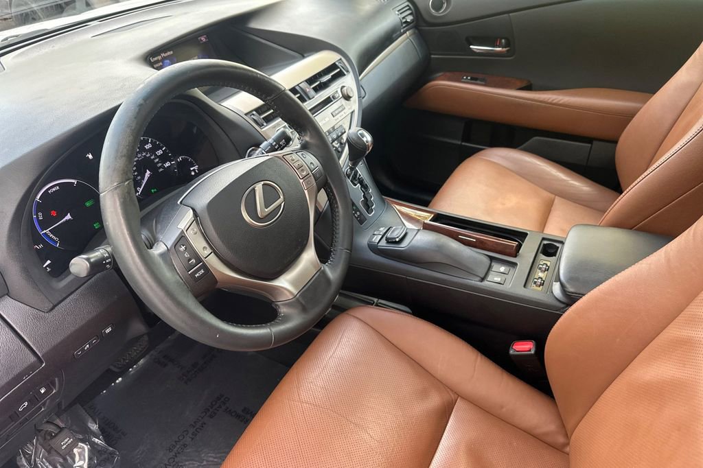 Used 2015 Lexus RX 450h AWD image 10