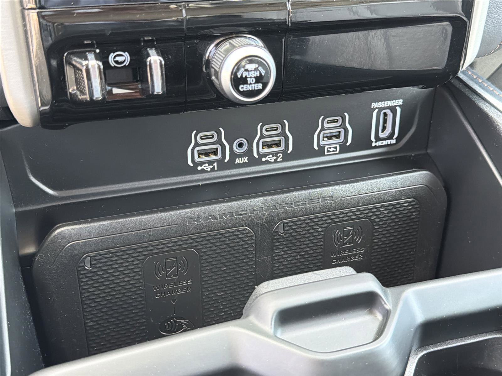 Used 2025 RAM 1500 Tungsten w/ Off Road Group AWD/4WD image 30