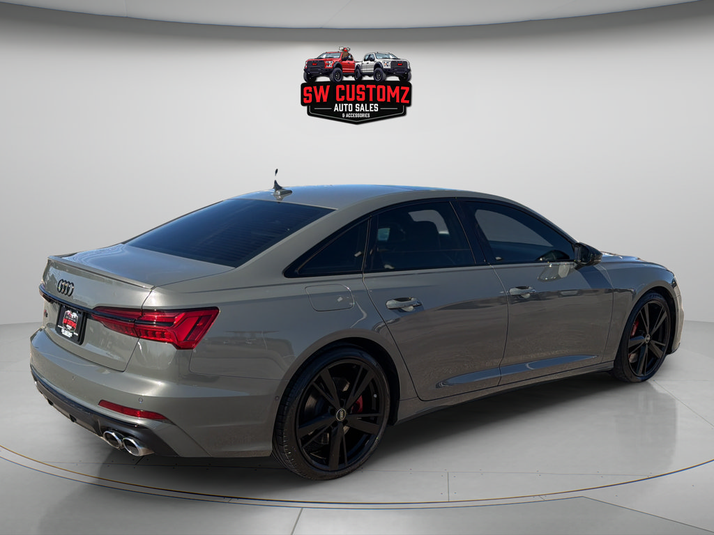 Used 2022 Audi S6 Premium Plus w/ S Sport Package AWD/4WD image 7
