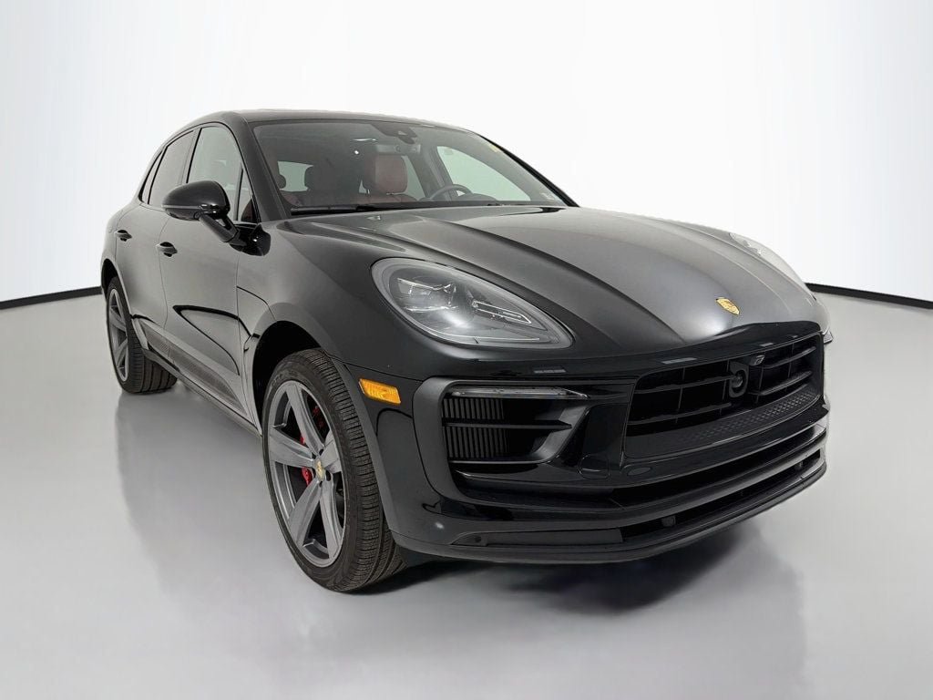 Certified 2026 Porsche Macan S AWD/4WD image 7