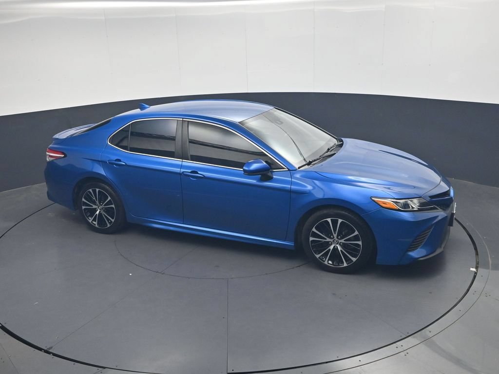 Used 2020 Toyota Camry SE FWD image 20