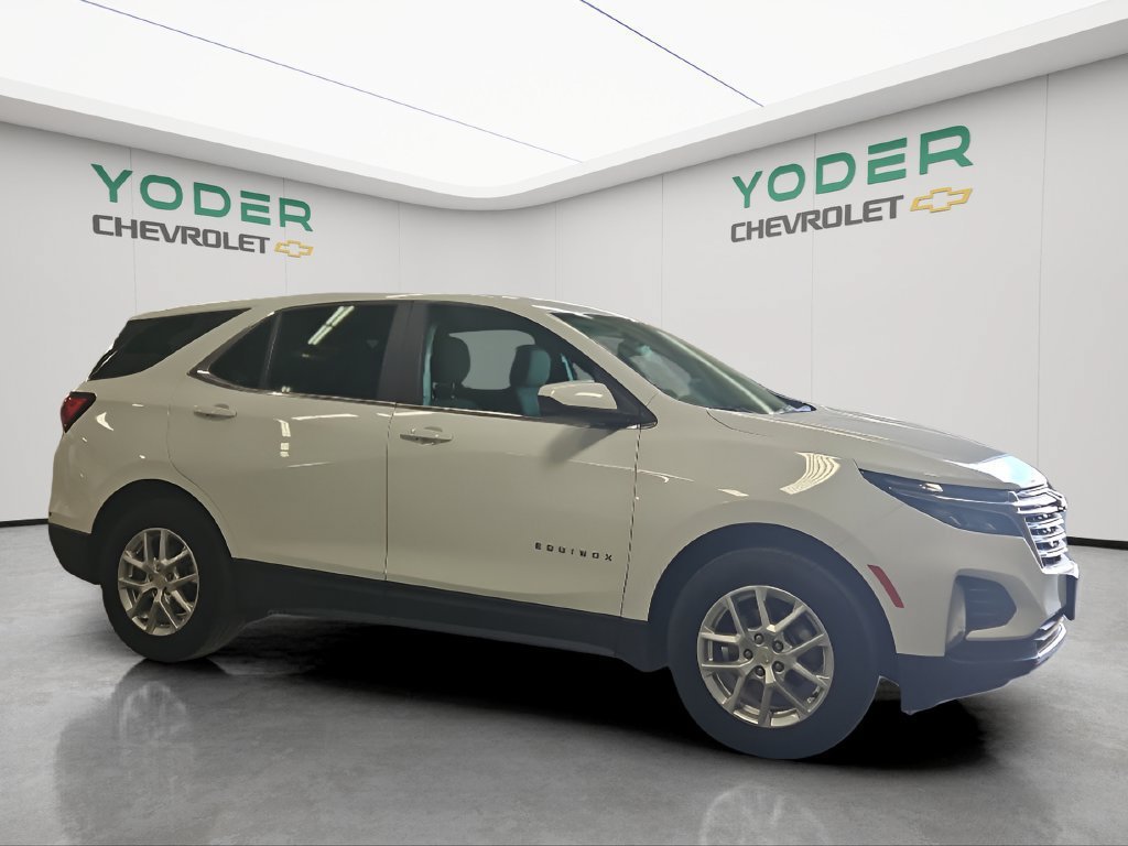 Used 2024 Chevrolet Equinox LT AWD/4WD image 2