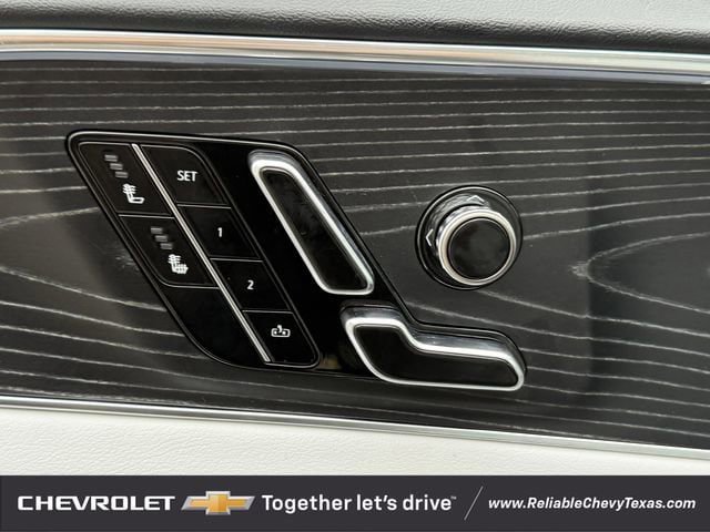 Used 2024 Cadillac Lyriq Luxury w/ LPO, Floor Liner Package RWD image 27