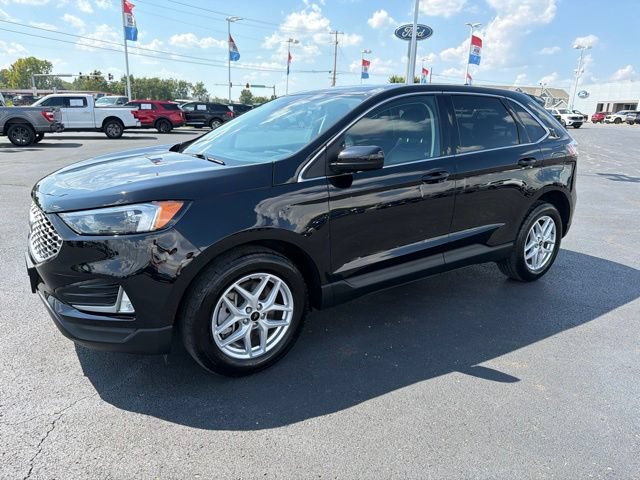 Certified 2024 Ford Edge SEL w/ Convenience Package AWD/4WD image 11