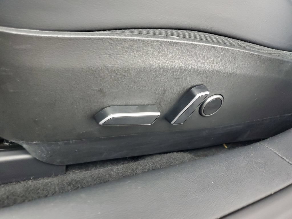 Used 2023 Tesla Model 3 Performance AWD/4WD image 17