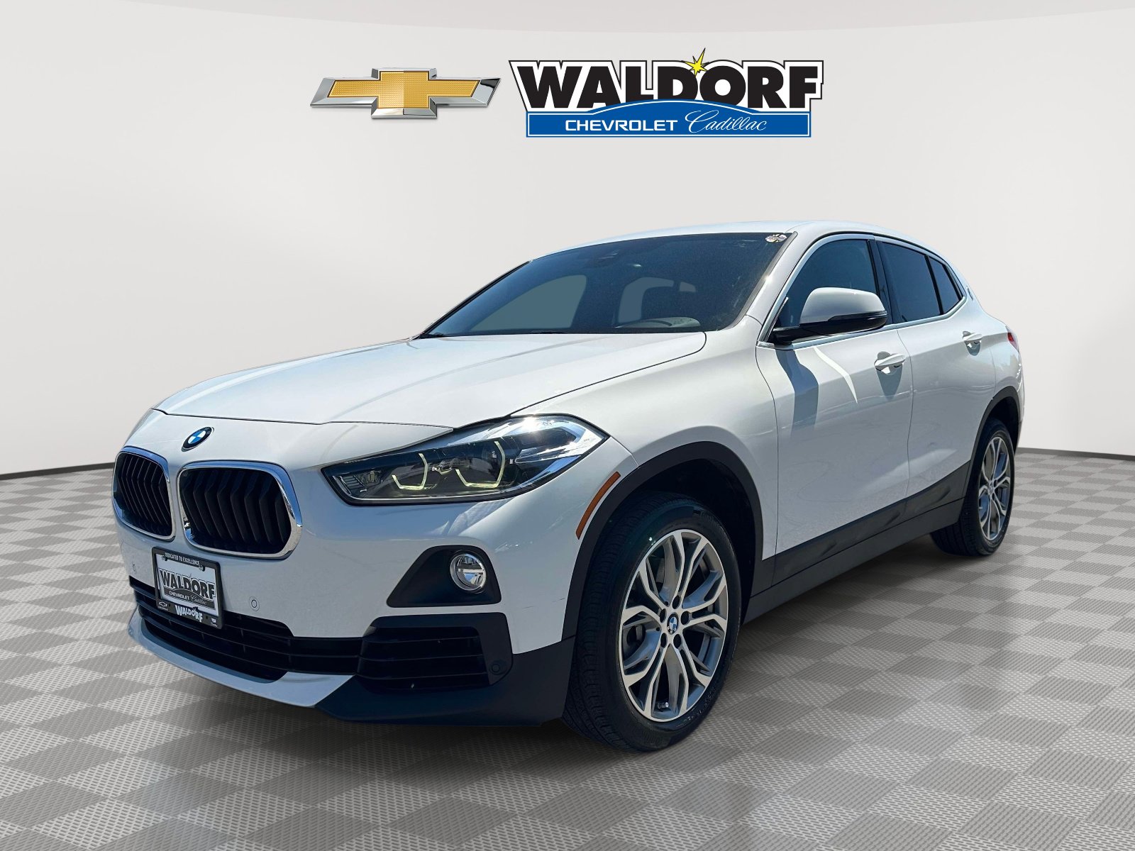 Used 2019 BMW X2 xDrive28i w/ Convenience Package AWD/4WD image 3