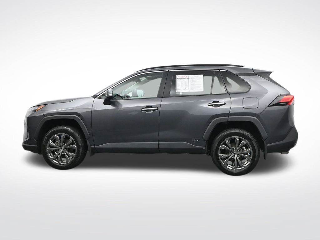 Used 2024 Toyota RAV4 Limited w/ Advanced Technology Package AWD/4WD image 10