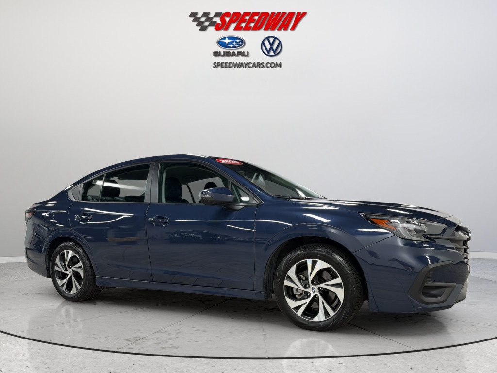 Certified 2025 Subaru Legacy Premium AWD/4WD image 3